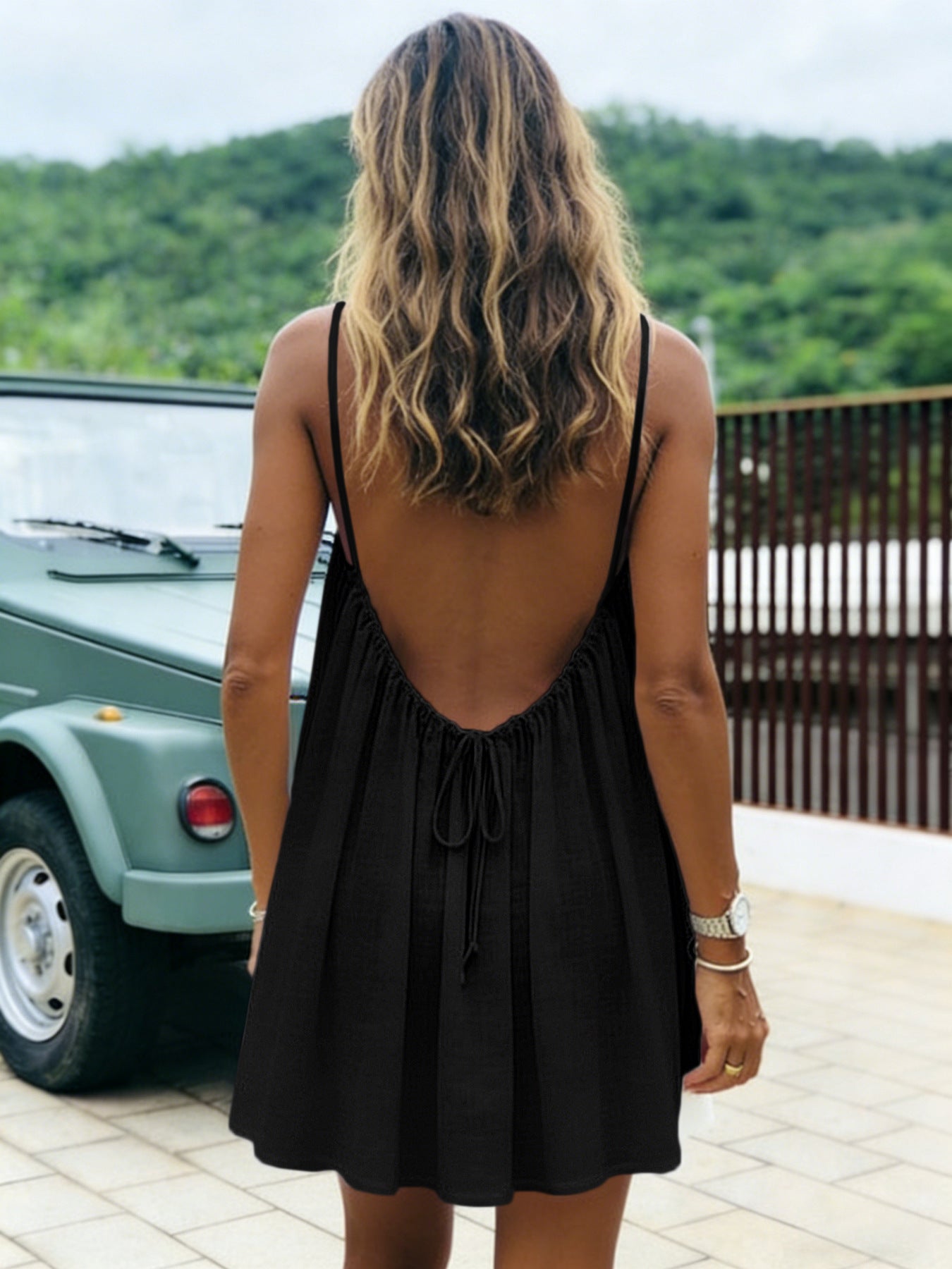 Solid-color Ruched Open-back Strap Sundress Beach Vacation Dress For Women